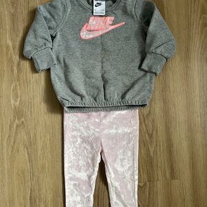 Nike Kids Gray Sweatshirt with Pink Leggings
